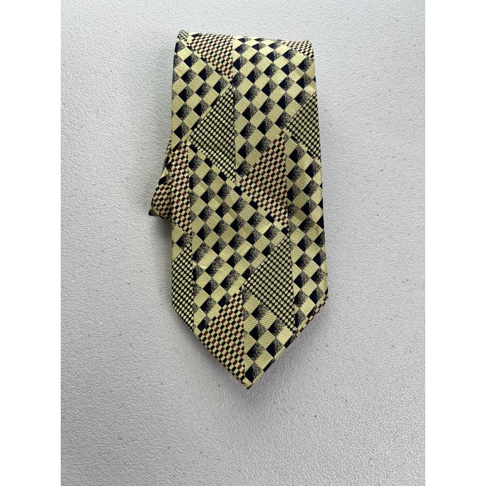 Fuzzo Italian Look Yellow-Gold, Blue Geometric Pattern 100% Silk Tie NWOT